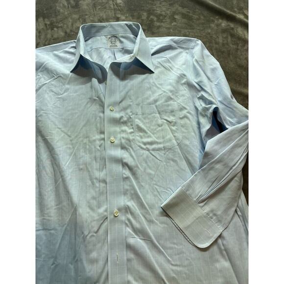 Brooks Brothers Dress Shirt 16.5-33 Blue Supima Button Up Non-Iron Classic Fit - Picture 1 of 5